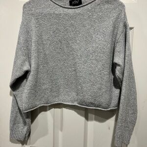 Elegant Gray Women's Crew Neck Sweater
